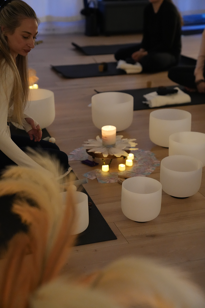 GROUP Yoga, Sound Bath & Cacao ceremony session. Next group sessions in October